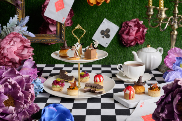 港島香格里拉推出萬聖節魔幻仙境主題餐飲   煙三文魚牛油果泡芙／牛板腱三文治／帝王蟹闊條麵／烤南瓜撻