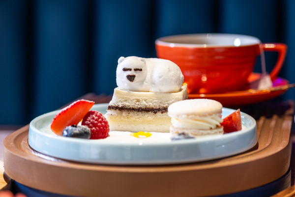 旺角藝術甜品 Cafe  超靚水晶蘋果蛋糕 日本金賞火炙泡芙