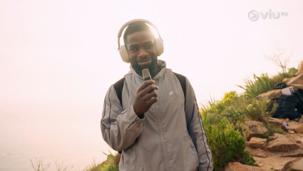 《無制限探險隊》EP10|超嘔心!捉蚊自製非洲劣食食譜 自家製「雙層芝士蚊堡」