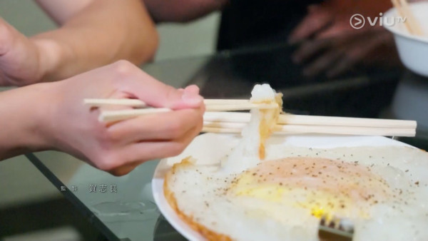 《無制限探險隊》EP10|超嘔心!捉蚊自製非洲劣食食譜 自家製「雙層芝士蚊堡」