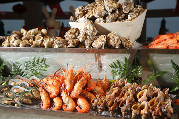 深圳酒店推介2024|深圳洲際海灘度假酒店 包早晚自助餐/無邊際泳池/親子主題房