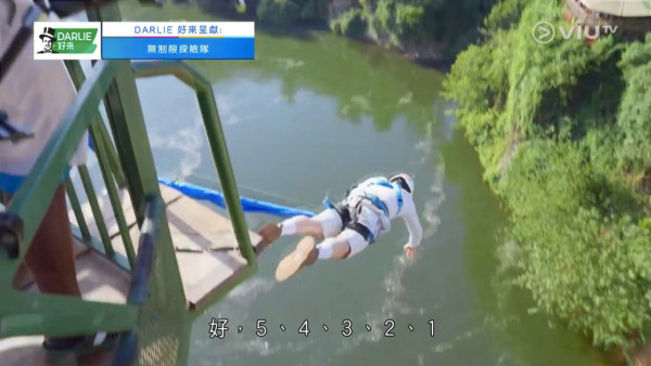 《無制限探險隊》EP10|超嘔心!捉蚊自製非洲劣食食譜 自家製「雙層芝士蚊堡」