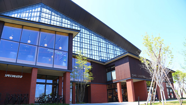 圖片來源:F Village 北海道F Village滑雪樂園|冬季開放 兩手揈揈學滑雪!仲有雪橇/玩雪區