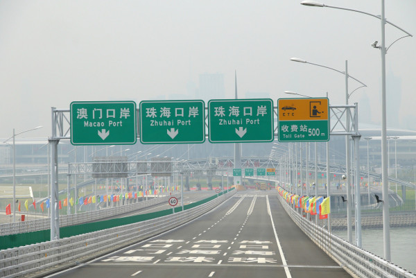 港車北上攻略！申請方法及條件、過內地海關需注意事項、如何申請內地電子駕駛證