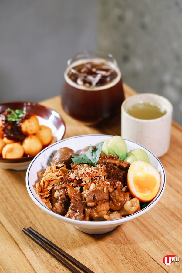 鴨仔主題 Cafe　驚喜！咖啡滷水慢煮鴨肉 + 荷包蛋咖啡