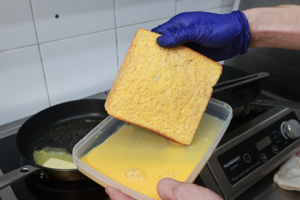 石硤尾現磨堅果醬主題小店  自製無添加開心果醬西多士