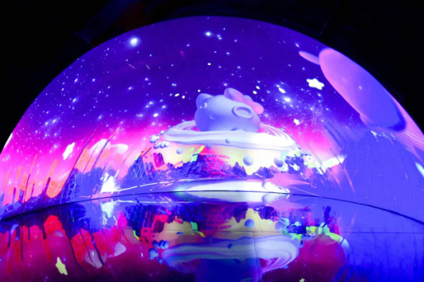 內地自由行2023 | Hello Kitty 50週年光影展登陸上海 10大展區率先睇！可愛巨型吉蒂貓+夢幻派對空間 