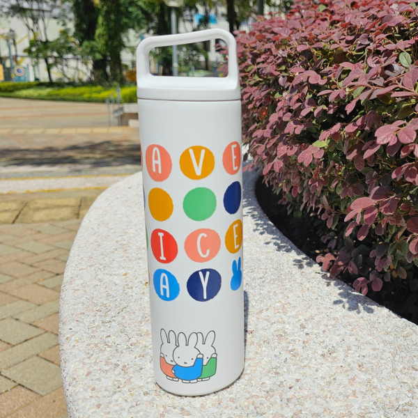 鴻福堂聯乘miffy推出第二彈精品！miffy隨行保溫瓶／28吋行李箱／旅行收納袋