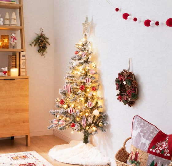Nitori新推出半棵聖誕樹  挨牆擺放、慳位35cm！