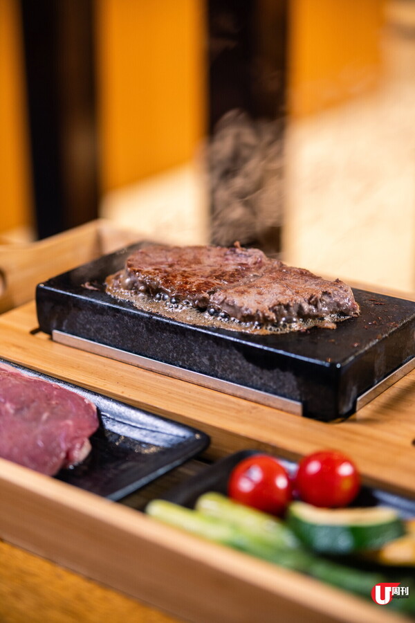 酒店石燒牛扒半自助餐 7 折食！ 任食即開生蠔 + 龍蝦 + 12 款甜品