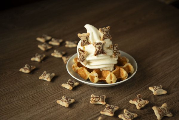 日式火鍋放題店「大將」推出DIY樂天熊仔餅雪糕窩夫   任加熊仔餅／送免費精品／優惠價加配熊仔餅／打卡位