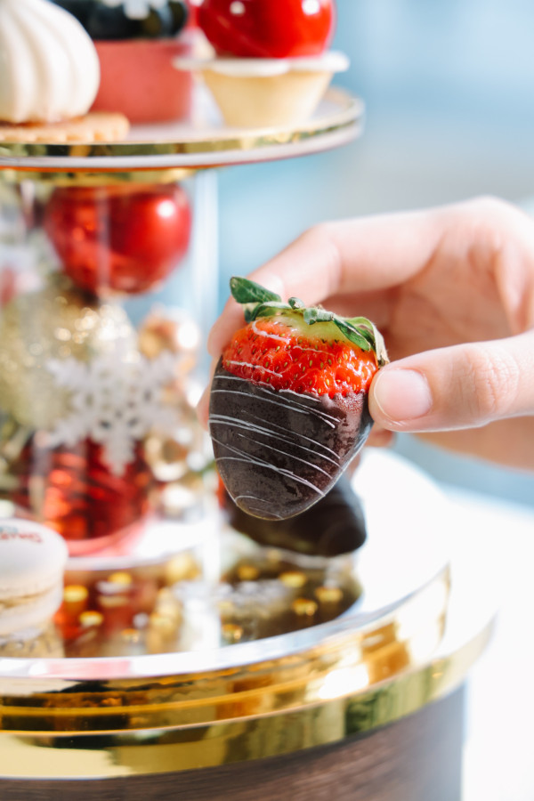 Hotel ICON x GODIVA 水晶球下午茶 連朱古力主菜 + 任食 GODIVA 軟雪糕