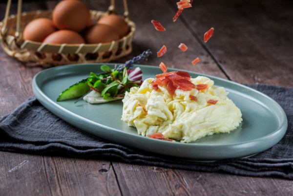 富豪酒店聯乘聚福山莊推順德菜新菜單　必試拆燴鮮魚羹／大良炒牛乳伴炸均安豬肉／手工鮮薑汁撞奶