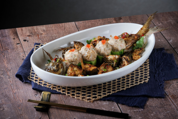 富豪酒店聯乘聚福山莊推順德菜新菜單　必試拆燴鮮魚羹／大良炒牛乳伴炸均安豬肉／手工鮮薑汁撞奶