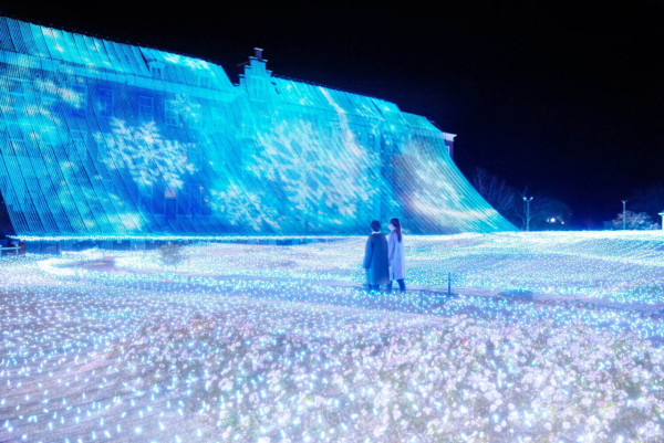 日本自由行 | 長崎豪斯登堡冬季點燈活動超夢幻 1300萬盞燈/66米寬光之瀑布/煙火會/溜冰場 