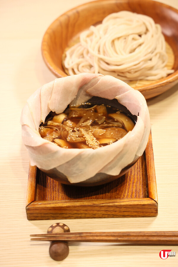 佐敦人龍烏冬店 專攻武藏野烏冬 食埋肉掌薯仔忌廉烏冬