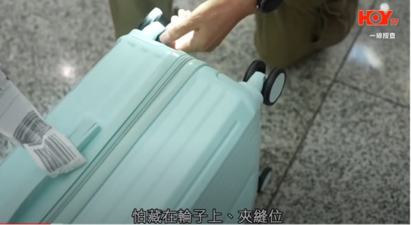 金巴床蝨｜往澳門金巴床蝨滿車 乘客邊坐邊有嘢咬：除鞋超過10隻走出嚟【附金巴回應】 