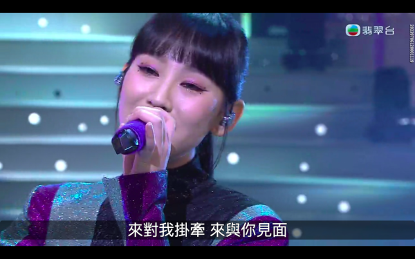 Gigi炎明熹韓國曬海量旅行靚相!多角度素顏自拍獲讚「零死角美女」