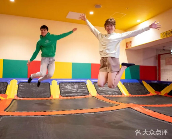 深圳龍華4層大型室內遊樂場「朗玩ROUND ONE」￥89起任玩50+項目！保齡球/電子遊戲/卡拉OK/運動 