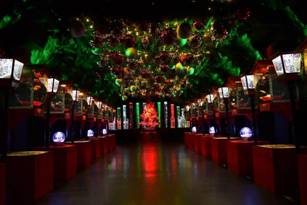 東京聖誕2023 | 銀座藝術水族館聖誕亮燈活動開催！夢幻雪花水族館/冰柱瀑布/冬日走廊 