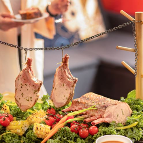 香港W酒店推出聖誕外賣到會美食    火雞／蜜餞烤火腿／和牛斧頭扒／美式豬鞍架／烤羊腿