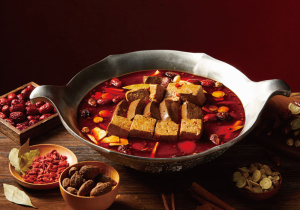 冬日溫暖人氣台式火鍋拼「湊」幸福時光