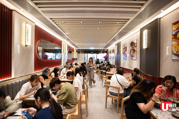 旺角昆明銅鍋米線店 必食三鮮米線 /口水雞撈米 / 流心紅糖糍粃