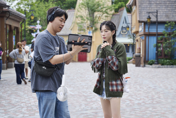 韓國人氣女星太妍成首個踏足魔雪奇緣世界韓國藝人！拍攝宣傳短片難掩興奮之情！