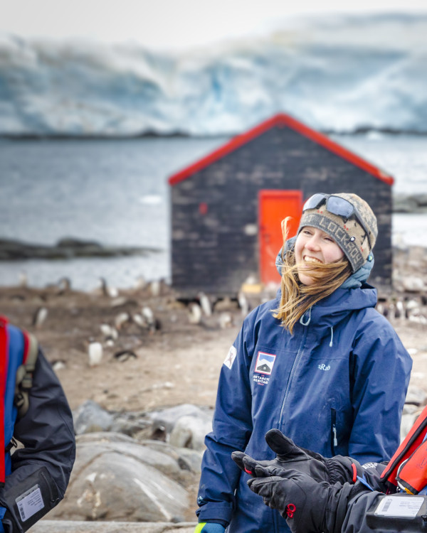 南極小島招聘4名企鵝照顧員 月薪呢個數負責清理企鵝糞便！無網絡無得沖涼?? 