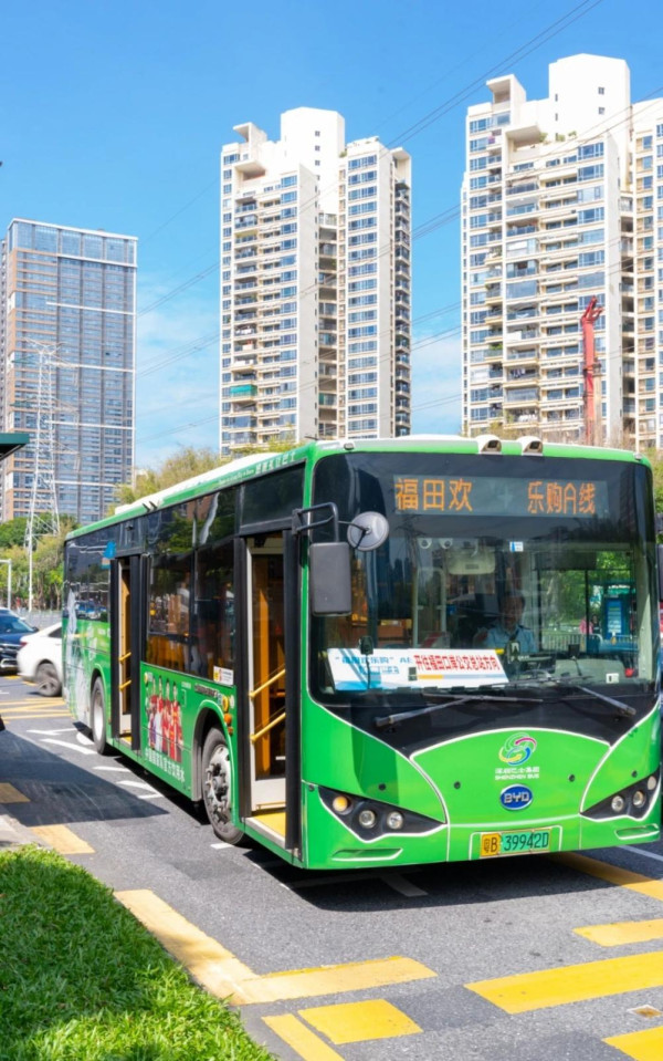 福田口岸免費穿梭巴士 福田口岸免費穿梭巴士