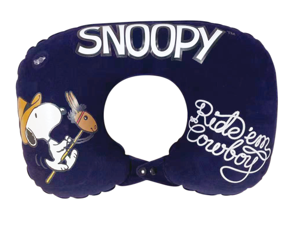 Snoopy 手按式吹氣頸枕（會員換購價：1000分＋$49；原價$199）