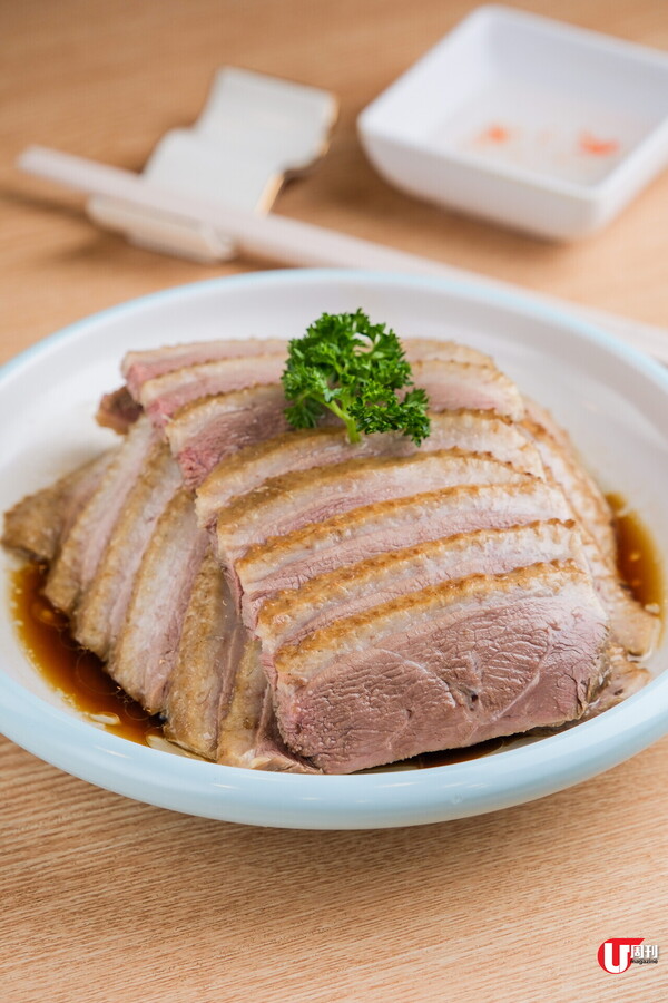 大角咀低調潮州菜館 / 刀工威士忌醉乳鴿 懷舊江南百花雞