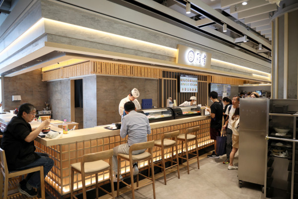 全日大割價！鮨孝 $9 手握壽司  apm 美食廣場特價下午茶 / $58 勁大碗炸蝦丼