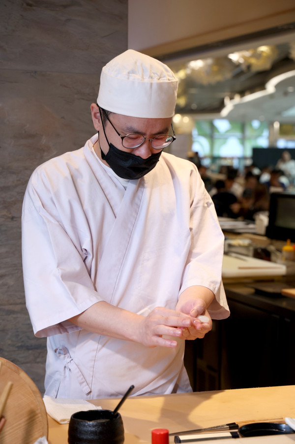 全日大割價！鮨孝 $9 手握壽司  apm 美食廣場特價下午茶 / $58 勁大碗炸蝦丼