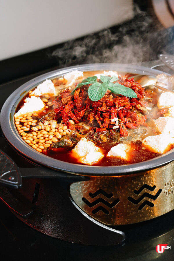 深圳烤魚名店探魚登陸沙田 招牌鮮青椒爽麻烤魚 / 貴過深圳仍排到癲！