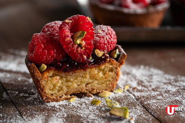 Bakehouse 聖誕 Big Box 開 Party 食招牌酸種蛋撻 / 新出威士忌香栗子撻