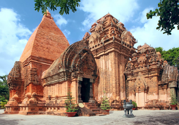 「名勝世界壹號」陪你過藍色聖誕 冬日限定高達3重優惠即日開催 