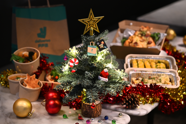 PizzaExpress推聖誕花環牛肉薄餅／聖誕樹麵包球！戶戶送訂購送迷你聖誕樹配特色掛飾