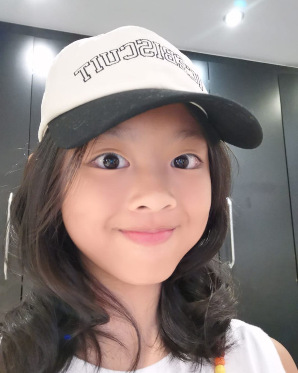 陸永11歲細女近照曝光
