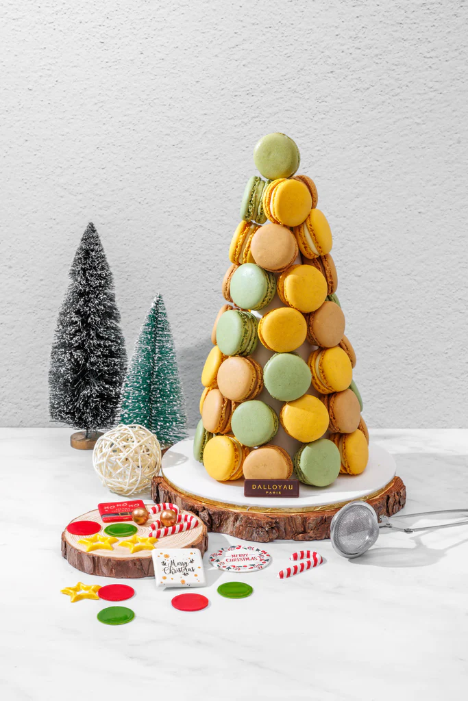 8 大熱門餅店聖誕蛋糕集合 THE BAKERISM 開心果蛋糕 / 法式泡芙聖誕樹塔