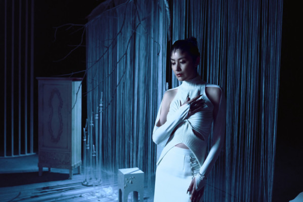 Marf跟媽咪撞樣生得似Twins 網民：邊個係筒，邊個係mum！好亂呀 