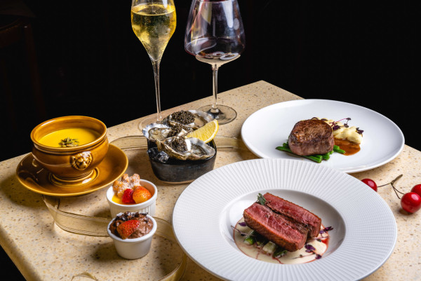 聖誕約會餐廳推介 101 樓海景意式餐廳 / Cozy 法式小館 / 西班牙聖誕餐