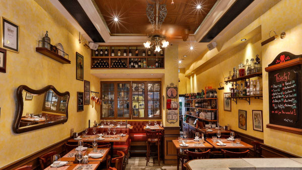 聖誕約會餐廳推介 101 樓海景意式餐廳 / Cozy 法式小館 / 西班牙聖誕餐