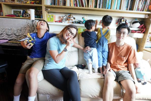 香港人身心幸福調查公布  過半受訪者重視家庭關係多過錢