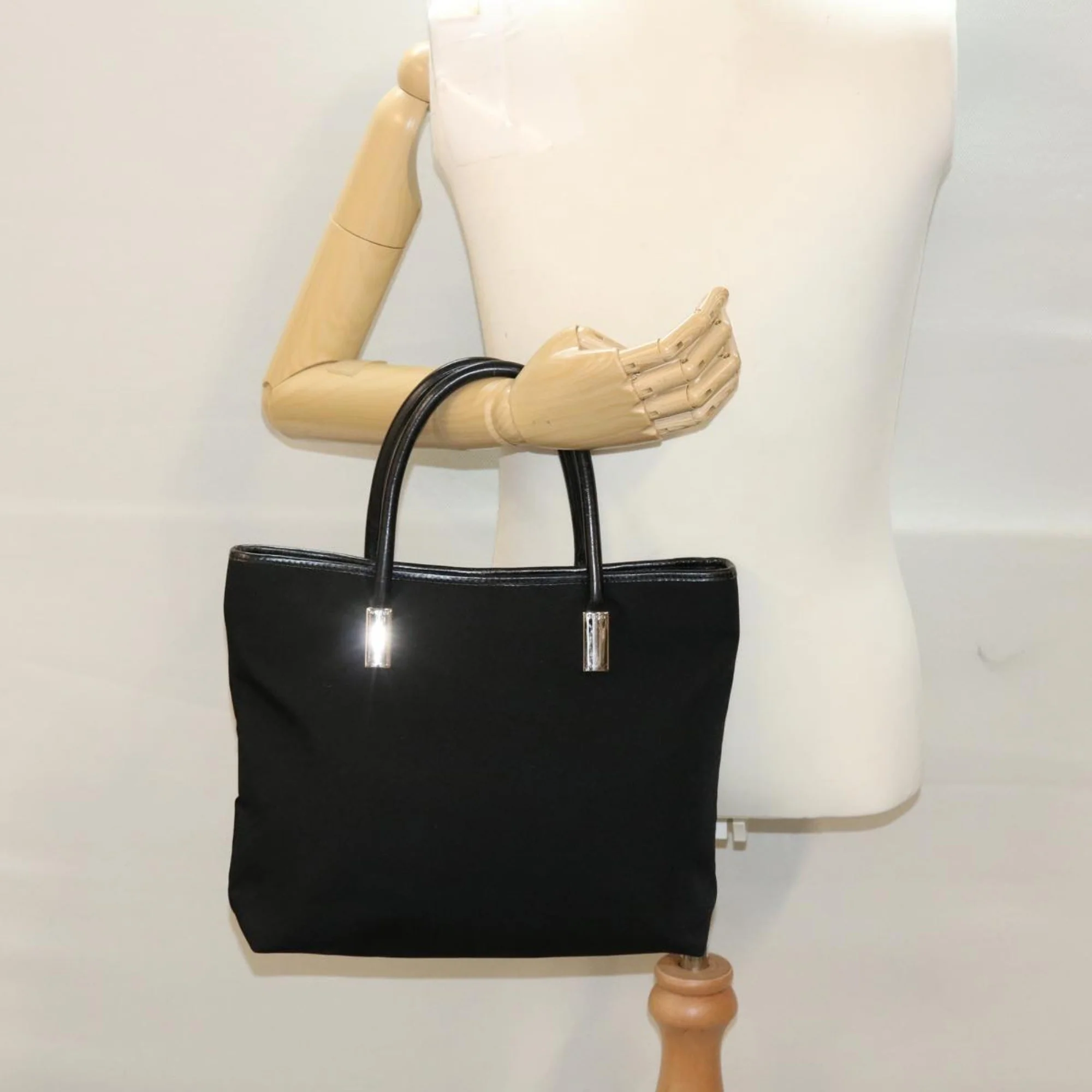Women Gucci Diana Shoulder Bag - Black $1739