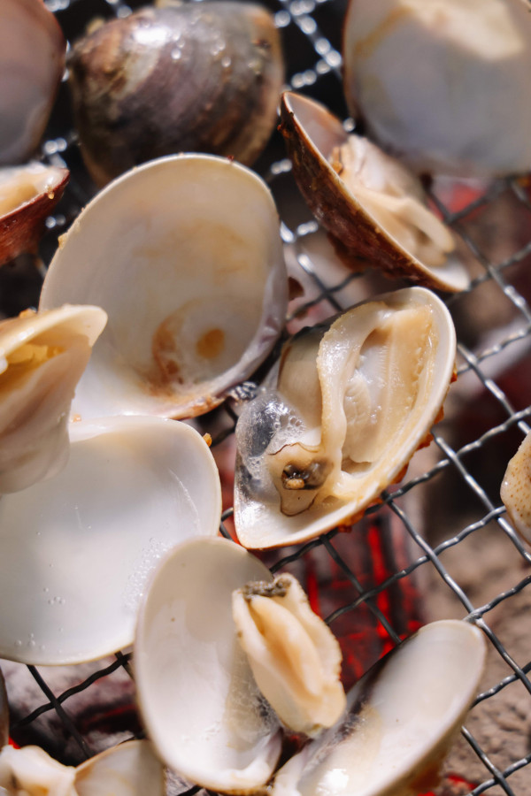 泰鳩新出露天海鮮 BBQ 套餐  人均 $197 起！旺角鬧市燒足 4 個鐘