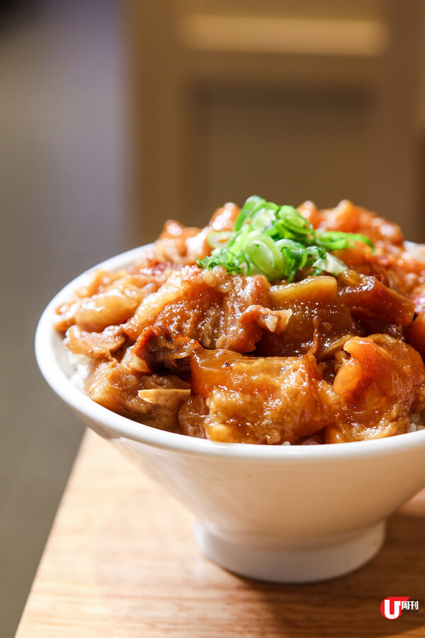 鬼金棒全新姊妹拉麵店  40 公斤牛骨炮製極濃牛骨湯 /  超豪 A4 和牛做配料 