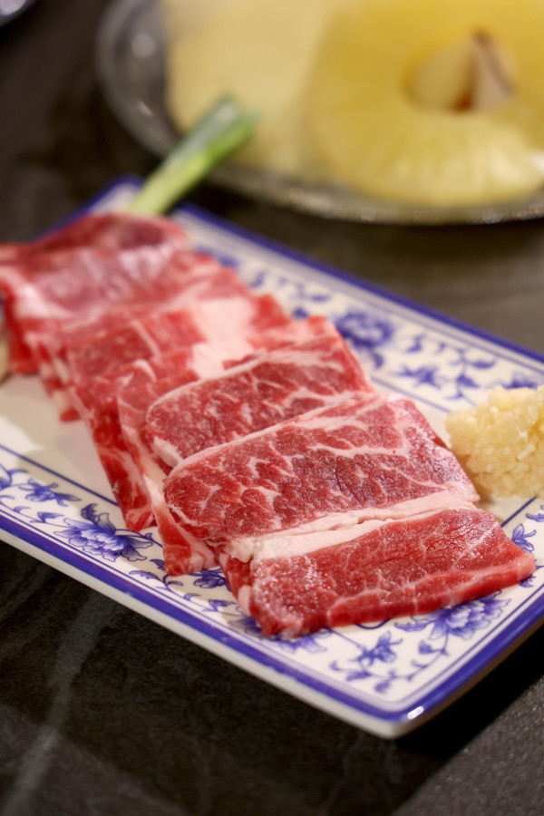 最 Hit「老錢風」會長之家韓燒店 香港少見牛油熟成五層肉 邪惡牛小腸大腸 