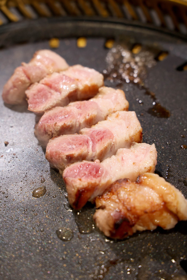 最 Hit「老錢風」會長之家韓燒店 香港少見牛油熟成五層肉 邪惡牛小腸大腸 