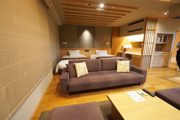 瀨戶內海景點2025｜最新10大必去景點推介！《千與千尋》溫泉鄉／踩單車跨海跳島遊 